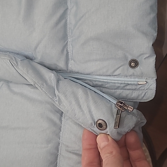 COLOMBIA MEDIUM FIT DUCK DOWN FEATHER PUFER JACKET WITH FAUX FUR REMOVABLE HOOD - Picture 4 of 11